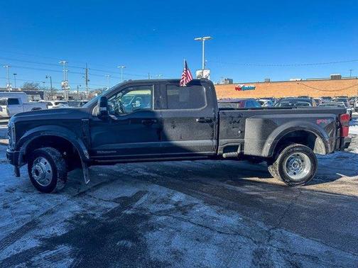 2025 Ford F-450 Platinum