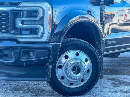 2025 Ford F-450 Platinum