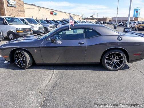 2018 Dodge Challenger 392 Hemi Scat Pack Shaker