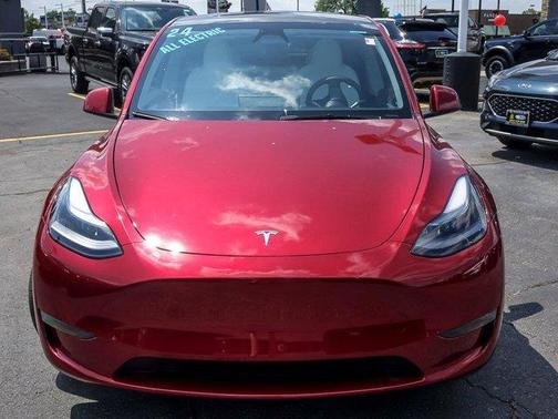 2024 Tesla Model Y Long Range