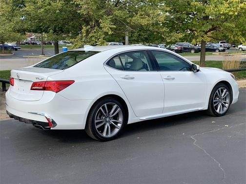 Photo 4 of 34 of 2020 Acura TLX V6 w/Technology Package