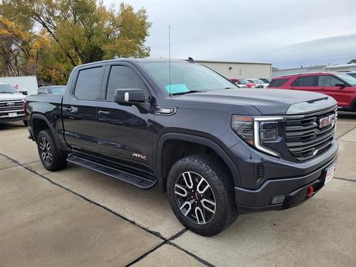 2022 GMC Sierra 1500 AT4