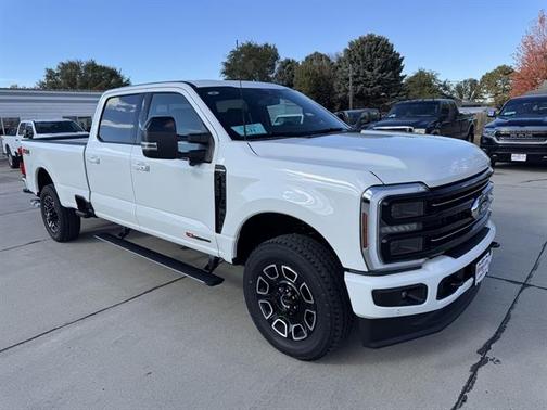 2026 Ford F-350 Platinum