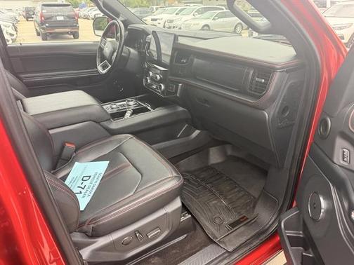 Rapid Red Metallic Tinted Clearcoat 2022 Ford Expedition Limited