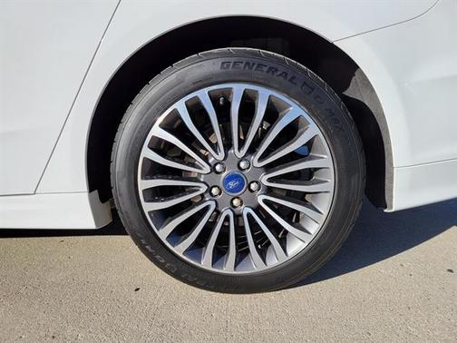 2017 Ford Fusion Titanium