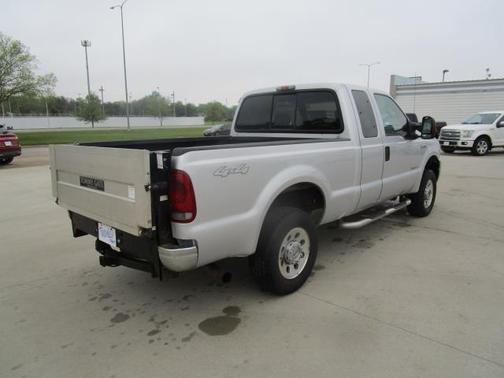 Silver 2006 Ford F-250 XLT