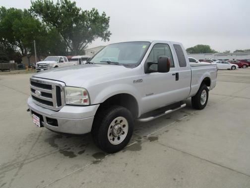 Silver 2006 Ford F-250 XLT