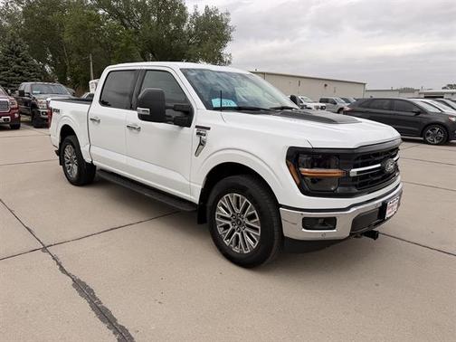 Oxford White 2024 Ford F-150 XLT