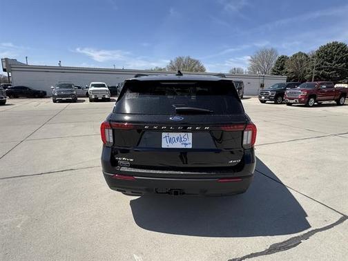 Agate Black Metallic 2026 Ford Explorer Active w-200A Pkg
