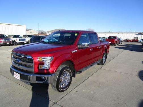 Ruby Red Metallic Tinted Clearcoat 2015 Ford F-150 Lariat