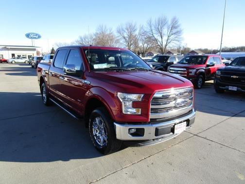 Ruby Red Metallic Tinted Clearcoat 2015 Ford F-150 Lariat