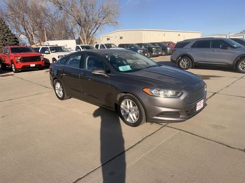 2014 Ford Fusion SE