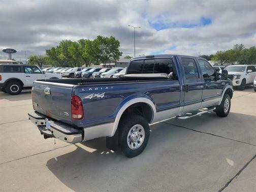 2005 Ford F-250 Lariat
