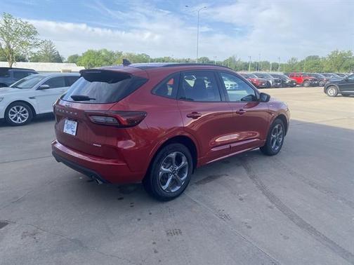 Rapid Red Metallic Tinted Clearcoat 2024 Ford Escape ST-Line