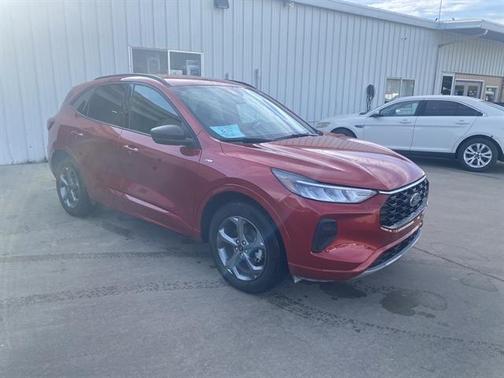 Rapid Red Metallic Tinted Clearcoat 2024 Ford Escape ST-Line