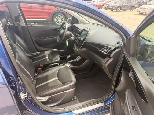 Blue Glow Metallic 2022 Chevrolet Spark ACTIV
