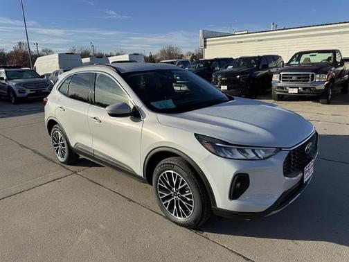 2026 Ford Escape PHEV Base