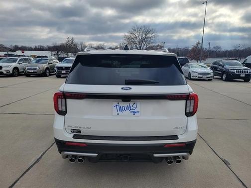 2025 Ford Explorer Platinum