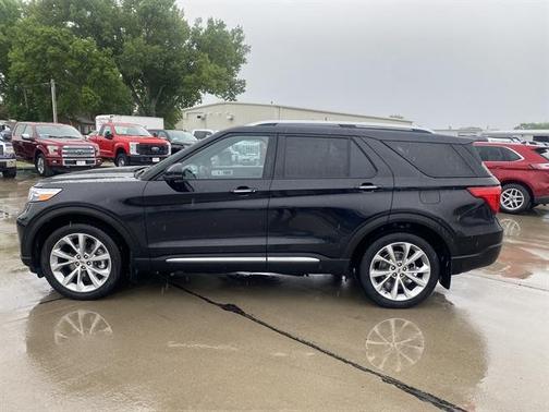 2021 Ford Explorer Platinum