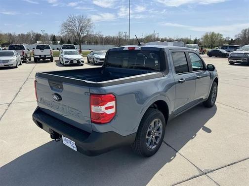 Azure Gray Metallic Tri-Coat 2026 Ford Maverick XLT