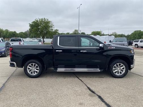 Mosaic Black Metallic 2021 Chevrolet Silverado 1500 LTZ