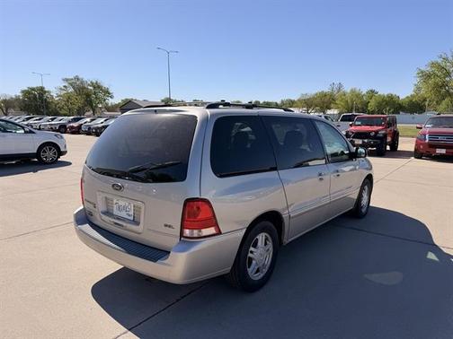 Silver Birch Clearcoat Metallic 2005 Ford Freestar SEL