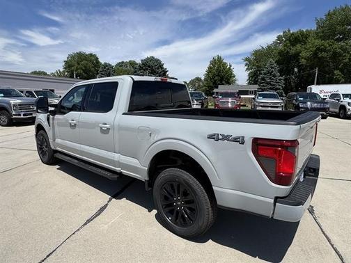 Avalanche 2026 Ford F-150 XLT
