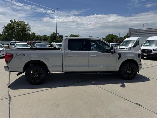 Avalanche 2026 Ford F-150 XLT