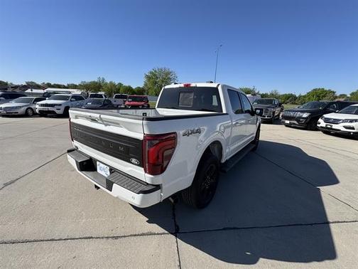 Star White Metallic Tri-Coat 2026 Ford F-150 Platinum