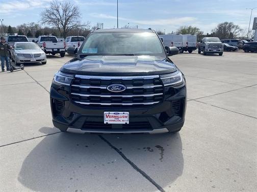 Agate Black Metallic 2026 Ford Explorer Active