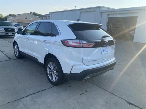 Star White Metallic Tri-Coat 2024 Ford Edge Titanium