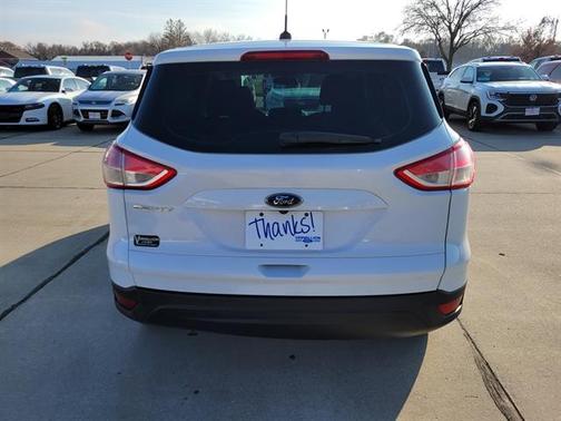 2016 Ford Escape S