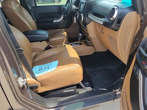 2014 Jeep Wrangler Unlimited Sahara