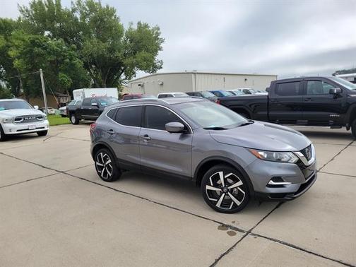 2020 Nissan Rogue Sport SL