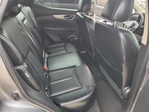 2020 Nissan Rogue Sport SL