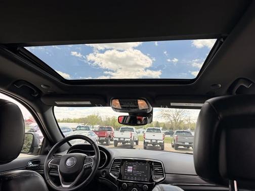 Bright White Clearcoat 2021 Jeep Grand Cherokee 80th Anniversary Edition