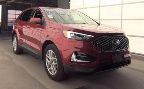 Rapid Red Metallic Tinted Clearcoat 2024 Ford Edge SEL