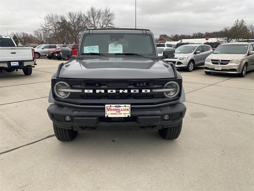 2024 Ford Bronco Outer Banks