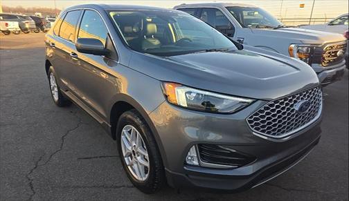 Carbonized Gray Metallic 2023 Ford Edge SEL