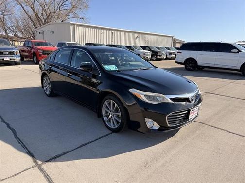 Black 2014 Toyota Avalon XLE