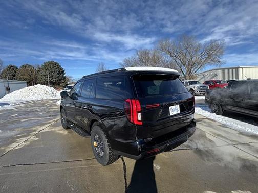 2025 Ford Expedition Tremor