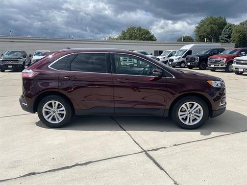 2020 Ford Edge SEL