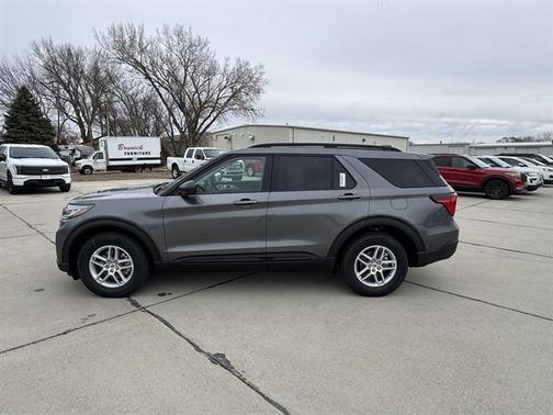2026 Ford Explorer Active w-200A Pkg