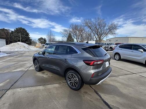 2026 Ford Escape PHEV Base