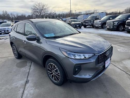 2026 Ford Escape PHEV Base