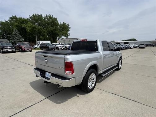 Bright Silver Clearcoat Metallic 2017 RAM 1500 Longhorn