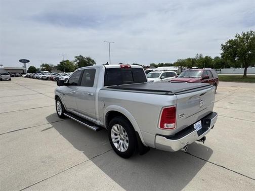 Bright Silver Clearcoat Metallic 2017 RAM 1500 Longhorn