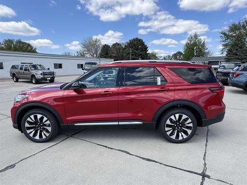 Rapid Red Metallic Tinted Clearcoat 2026 Ford Explorer Platinum