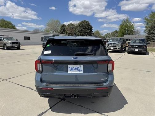 Vapor Blue Metallic 2026 Ford Explorer ST-Line