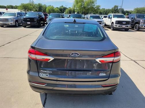 2020 Ford Fusion SEL